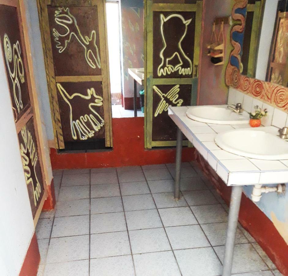 Mama Chelita Hotel Nazca Exterior photo
